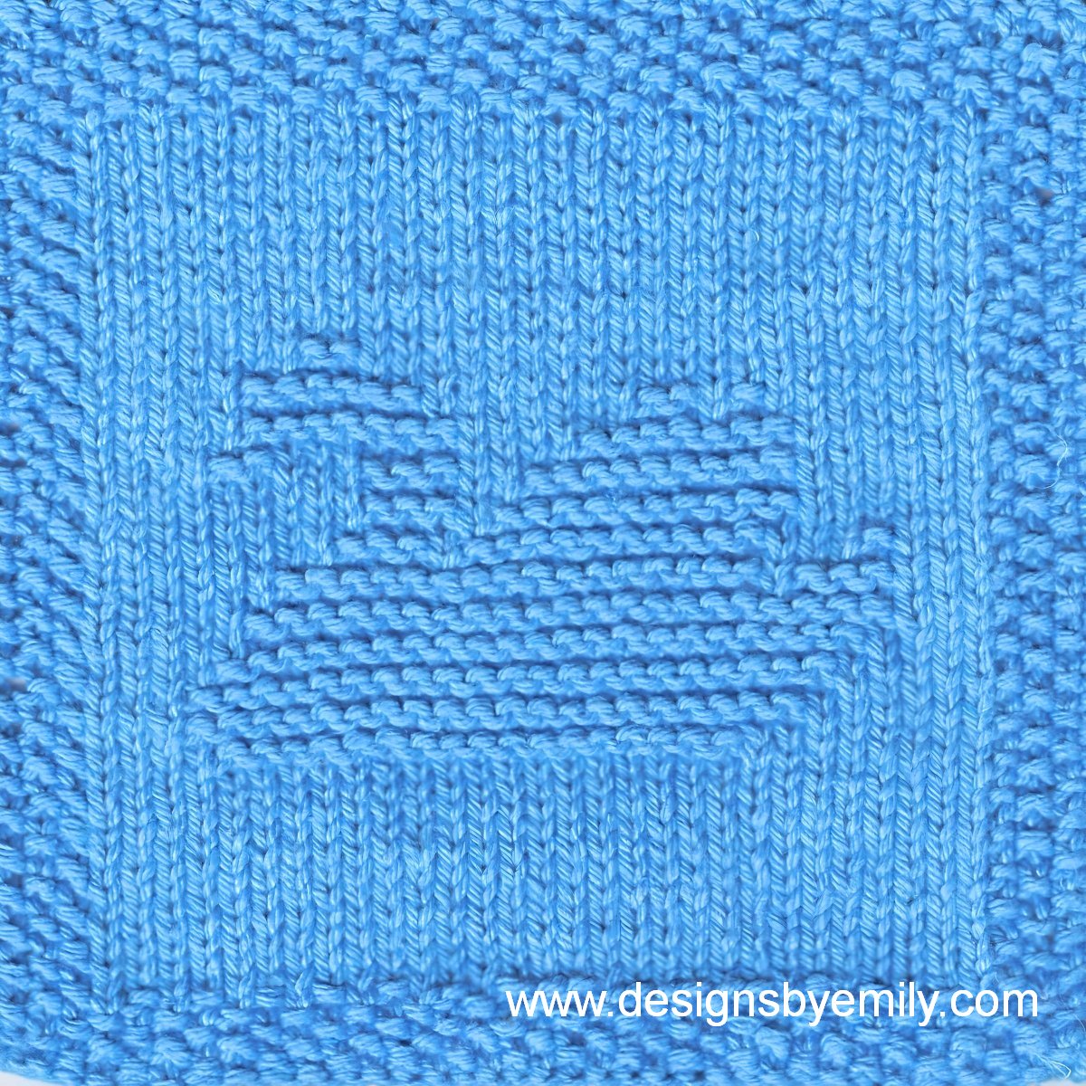 swan-left-bright-blue